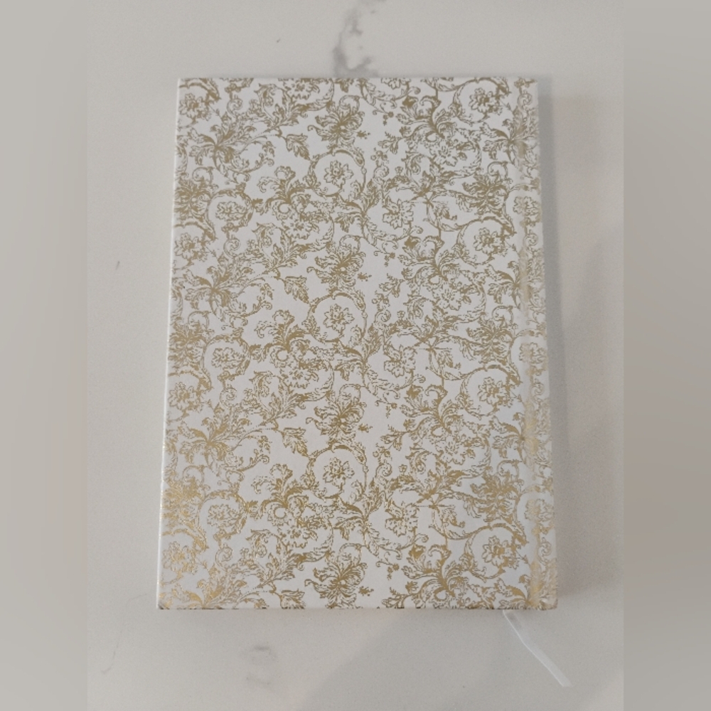 NEW Dior Journal - Gold/White, Unlined - Picture 4 of 6